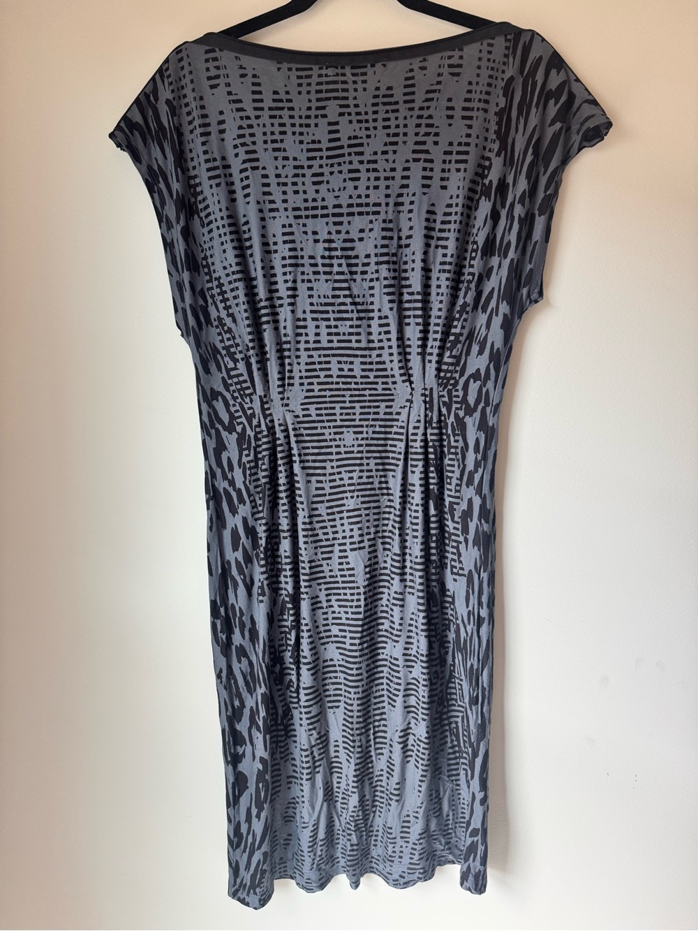Oasis Gray and Black Patterned Midi body hugging super soft Dress - Picture 7 of 12